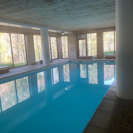 Appartement dans résidence avec piscine Saint-Jean-dʼAulps Exterior foto